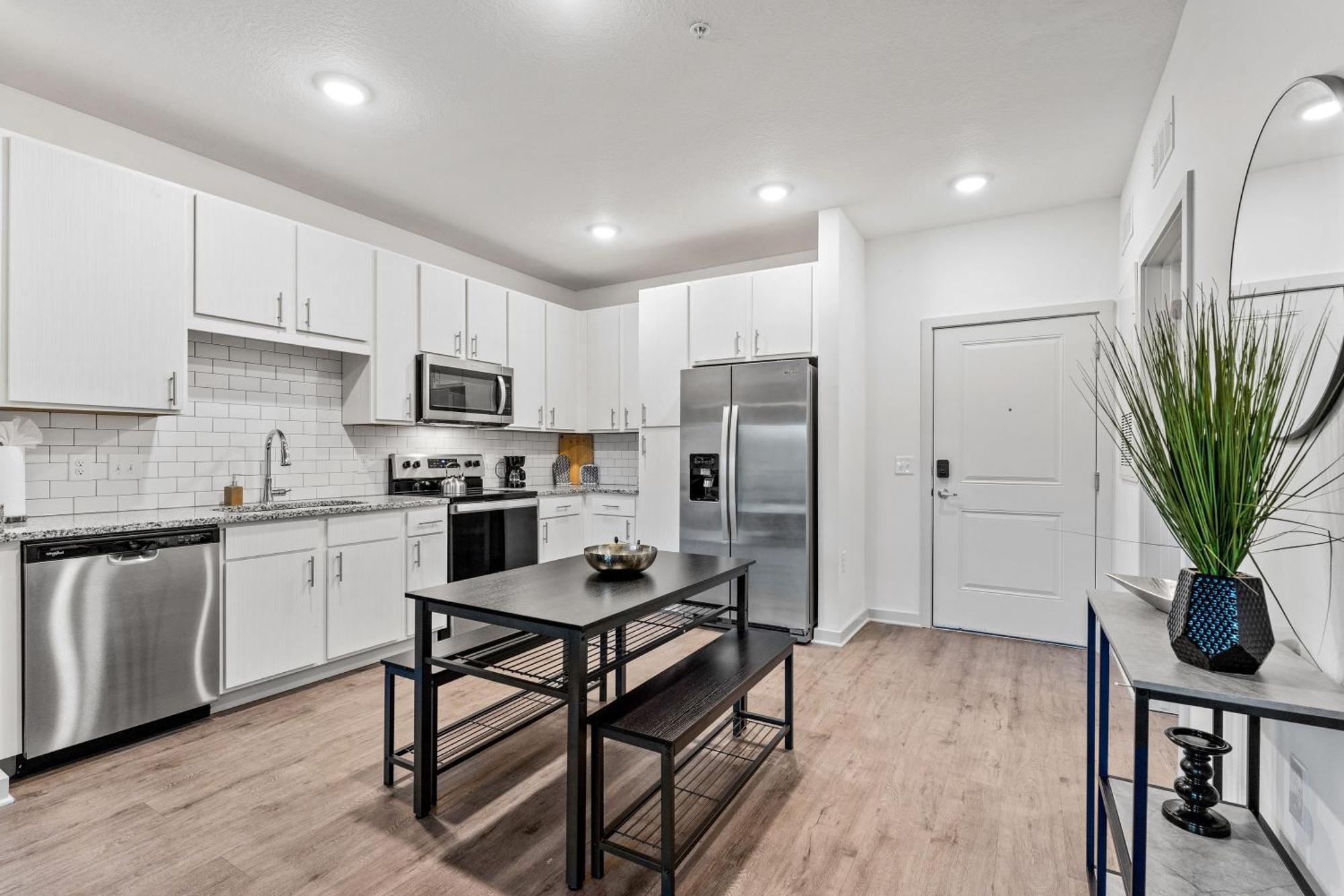 Complete Apartment ,10 Min To Parks Pets Allowed, Resort-Style Amenities Orlando Dış mekan fotoğraf
